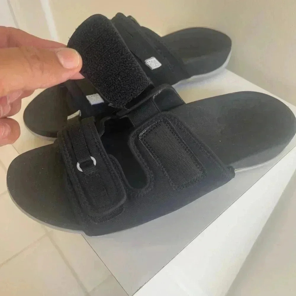 Vionic Sarah Orthotic Supportive
Slide Sandals black color in good condition - Picture 5 of 14